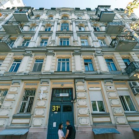 Vip Apartment Near Kreschatyk, 31А Pushkinska Street Kyjev Exteriér fotografie