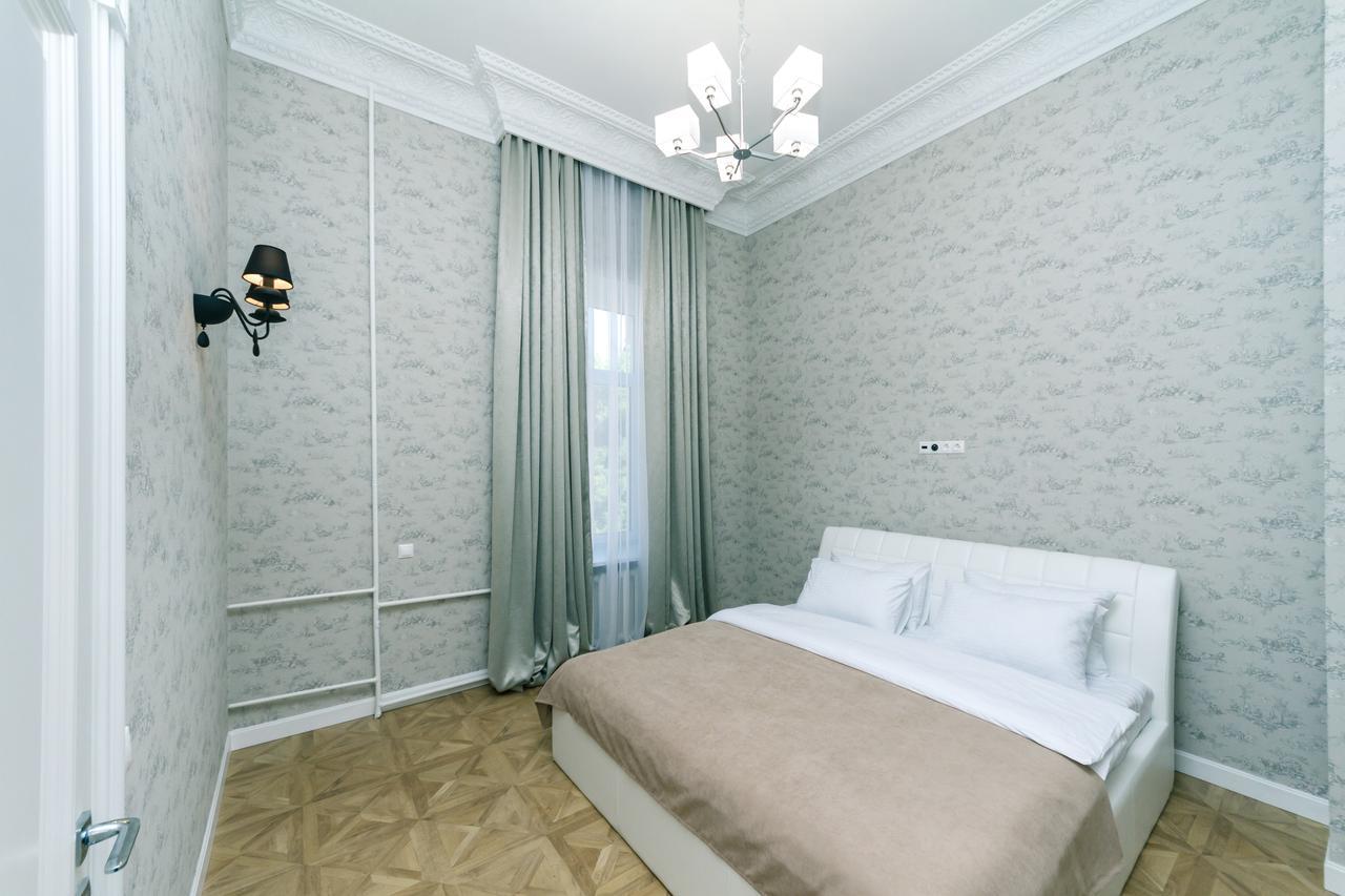 Vip Apartment Near Kreschatyk, 31А Pushkinska Street Kyjev Exteriér fotografie